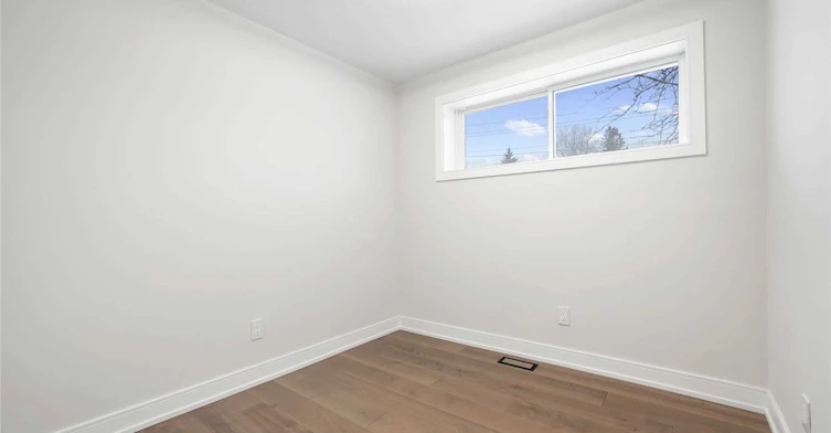Main-76 Gladman Avenue, Newmarket, ON, L3Y 1W6 - 10