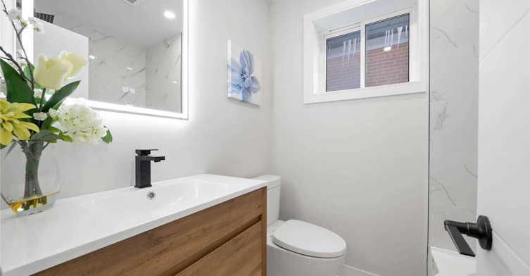 Main-76 Gladman Avenue, Newmarket, ON, L3Y 1W6 - 11