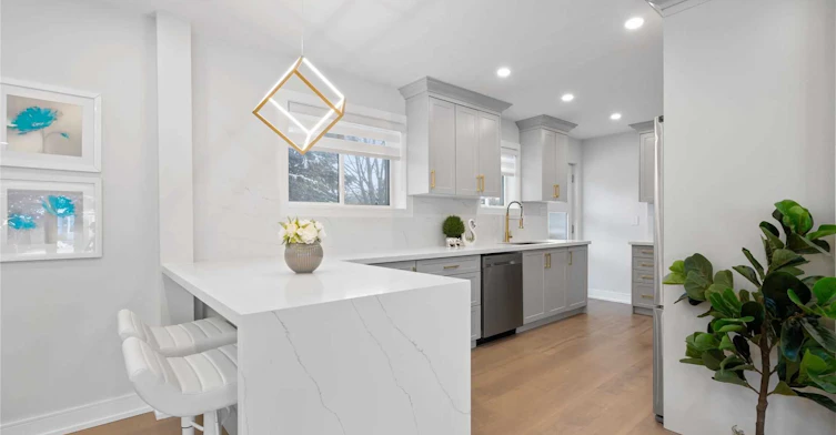 Main-76 Gladman Avenue, Newmarket, ON, L3Y 1W6 - 7