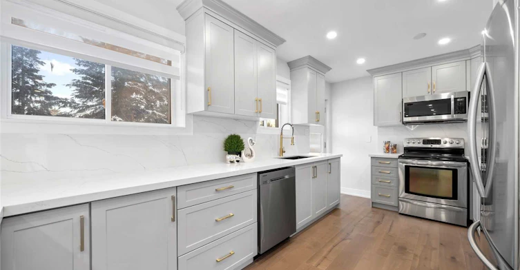 Main-76 Gladman Avenue, Newmarket, ON, L3Y 1W6 - 6