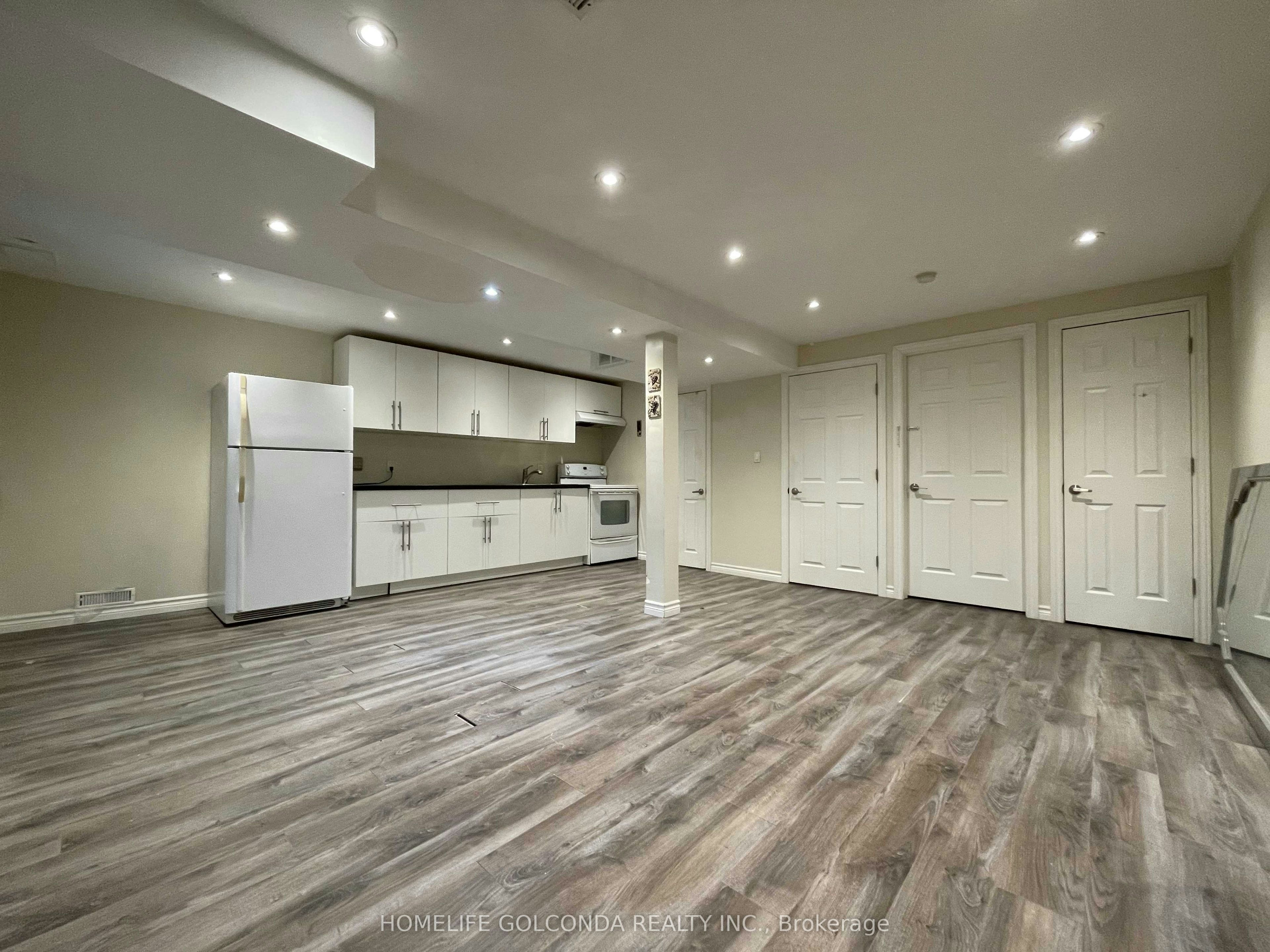 Lower Level-64 Ritva Court, Richmond Hill, ON, L4C 9R4 - 6