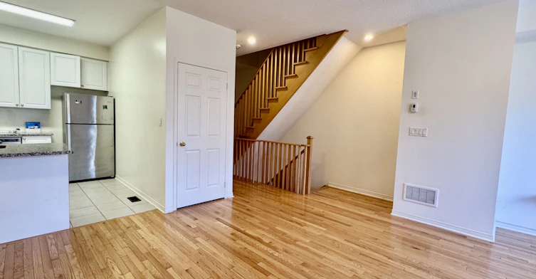 18 Mcgrath Avenue, Richmond Hill, ON, L4S 0K5 - 9