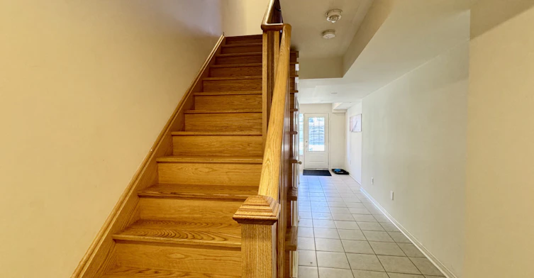 18 Mcgrath Avenue, Richmond Hill, ON, L4S 0K5 - 4