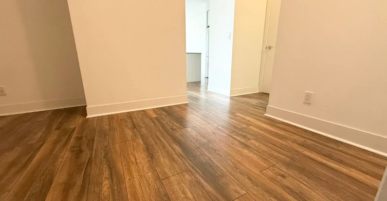 1201-9471 Yonge Street, Richmond Hill, ON, L4C 0Z5 - 11