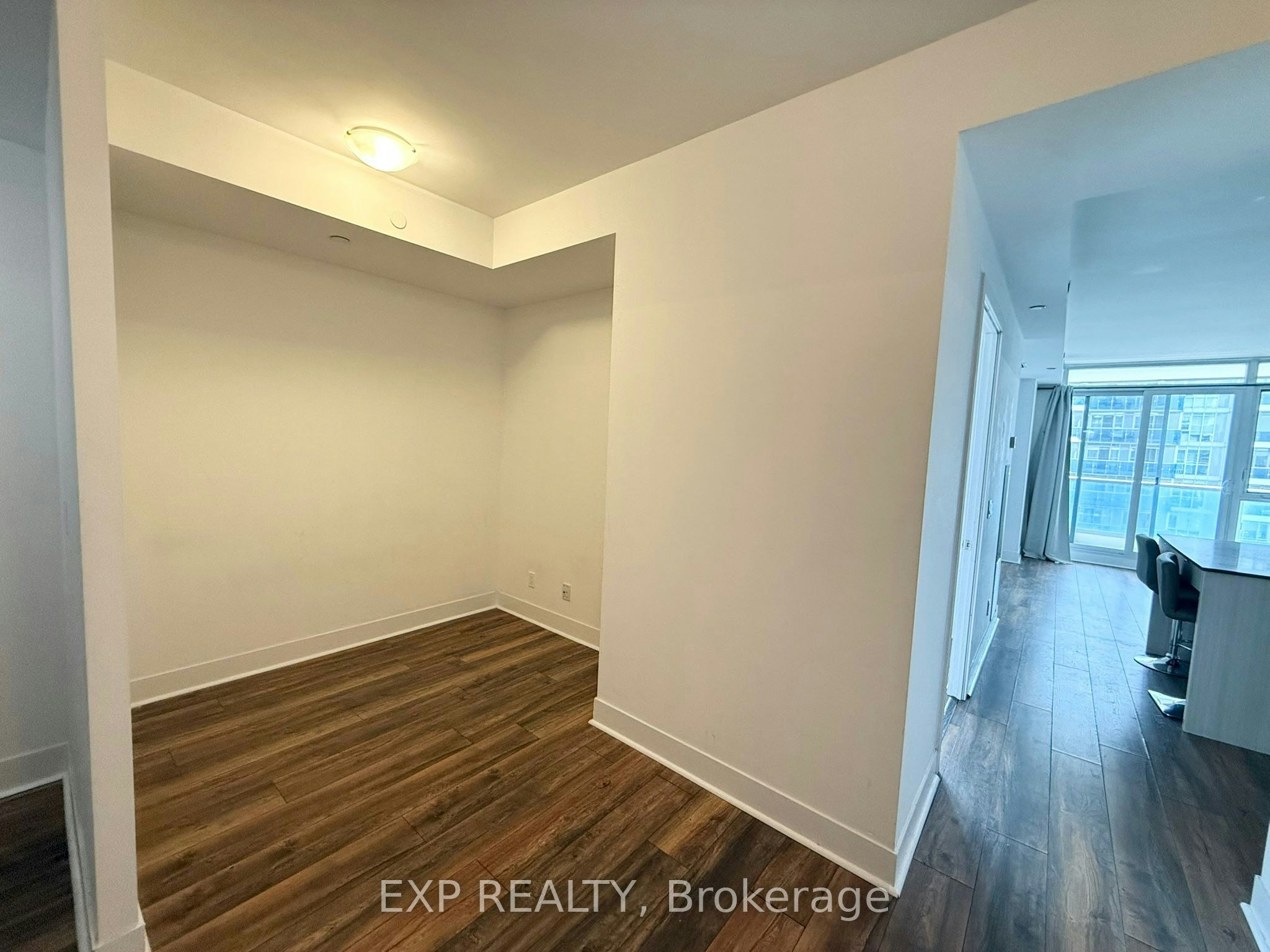 1201-9471 Yonge Street, Richmond Hill, ON, L4C 0Z5 - 7