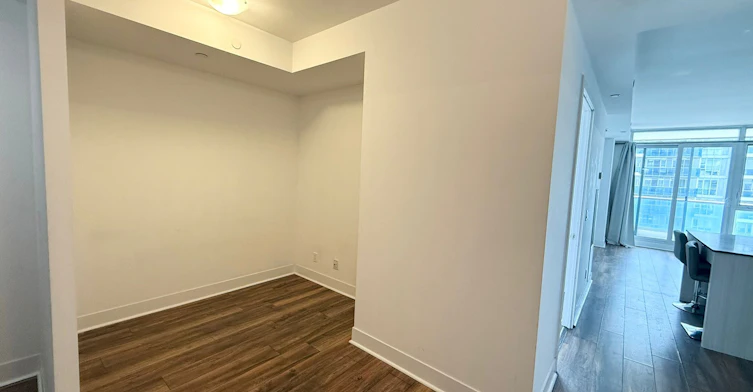 1201-9471 Yonge Street, Richmond Hill, ON, L4C 0Z5 - 7
