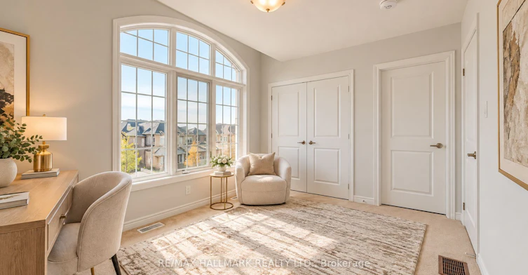 Main-19 Faimira Avenue, Georgina, ON, L4P 0S4 - 5