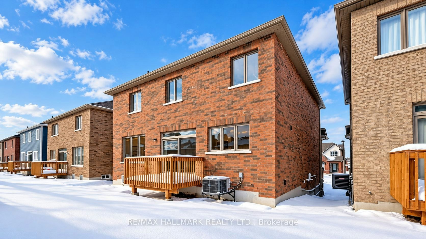 Main-19 Faimira Avenue, Georgina, ON, L4P 0S4 - 9