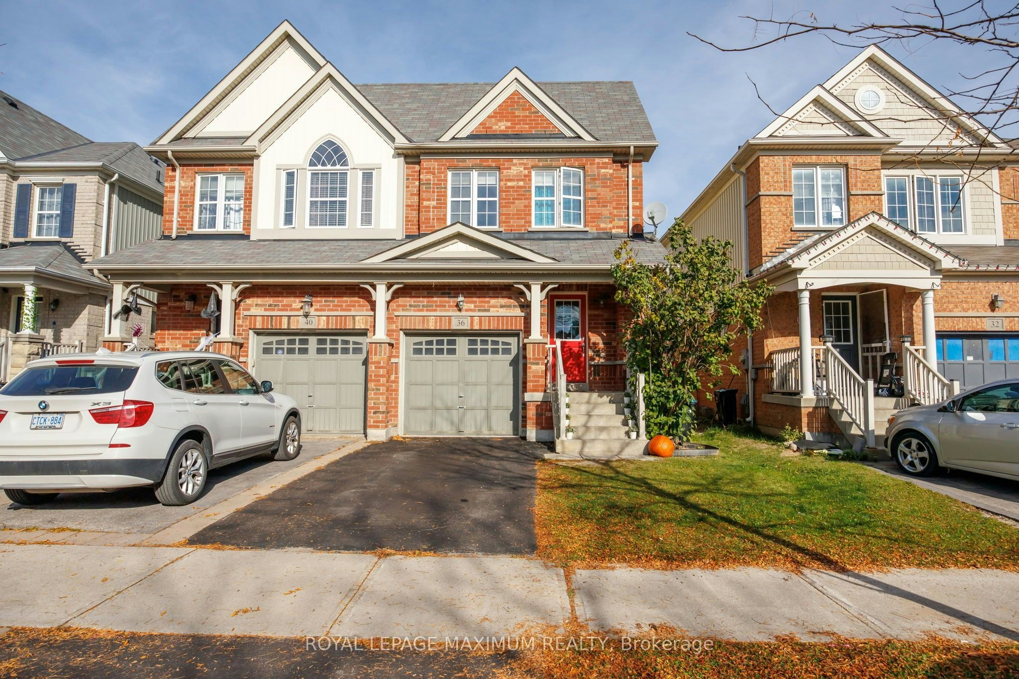 36 Acorn Lane, Bradford West Gwillimbury, ON, L3Z 0H6