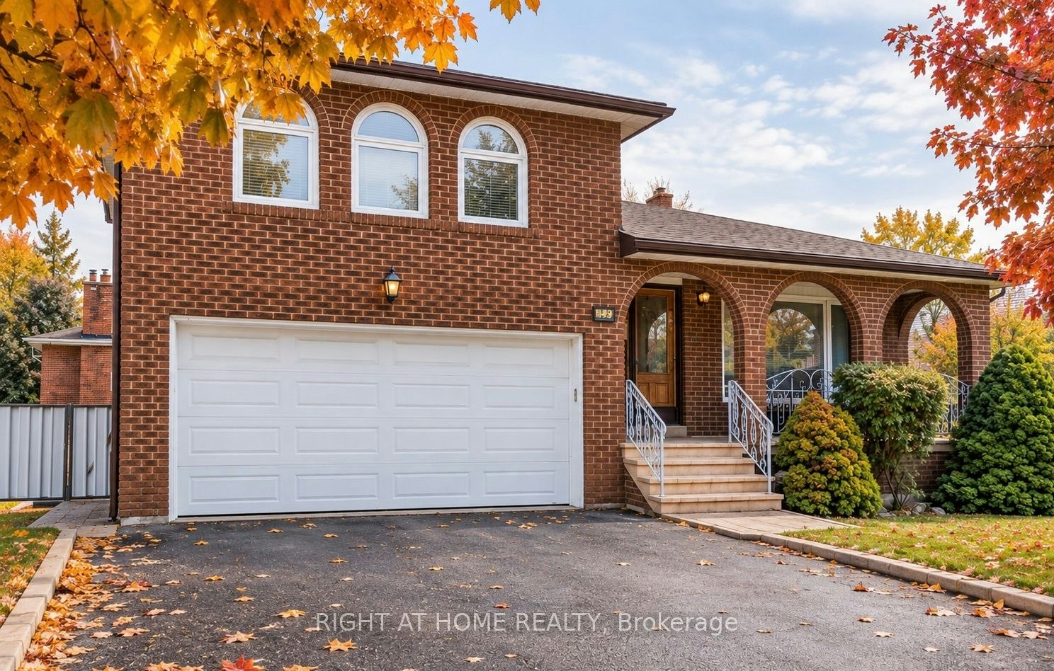 149 Jeanne Drive W, Vaughan, ON, L4L 1X8