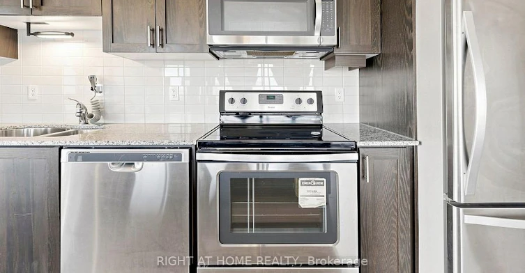 2602-2900 Highway 7 Road, Vaughan, ON, L4K 1W2 - 13
