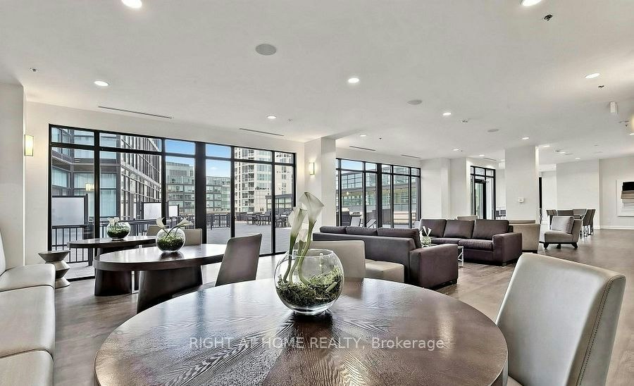 2602-2900 Highway 7 Road, Vaughan, ON, L4K 1W2 - 8