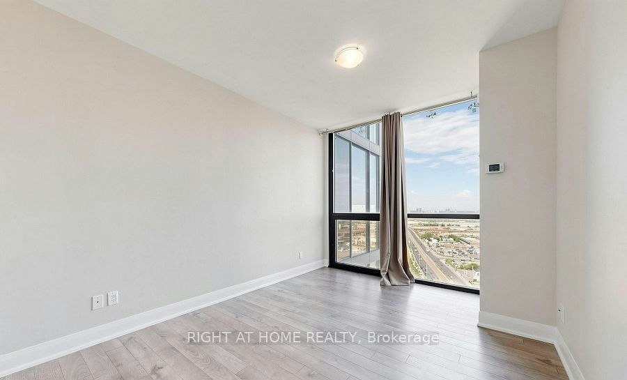 2602-2900 Highway 7 Road, Vaughan, ON, L4K 1W2 - 15