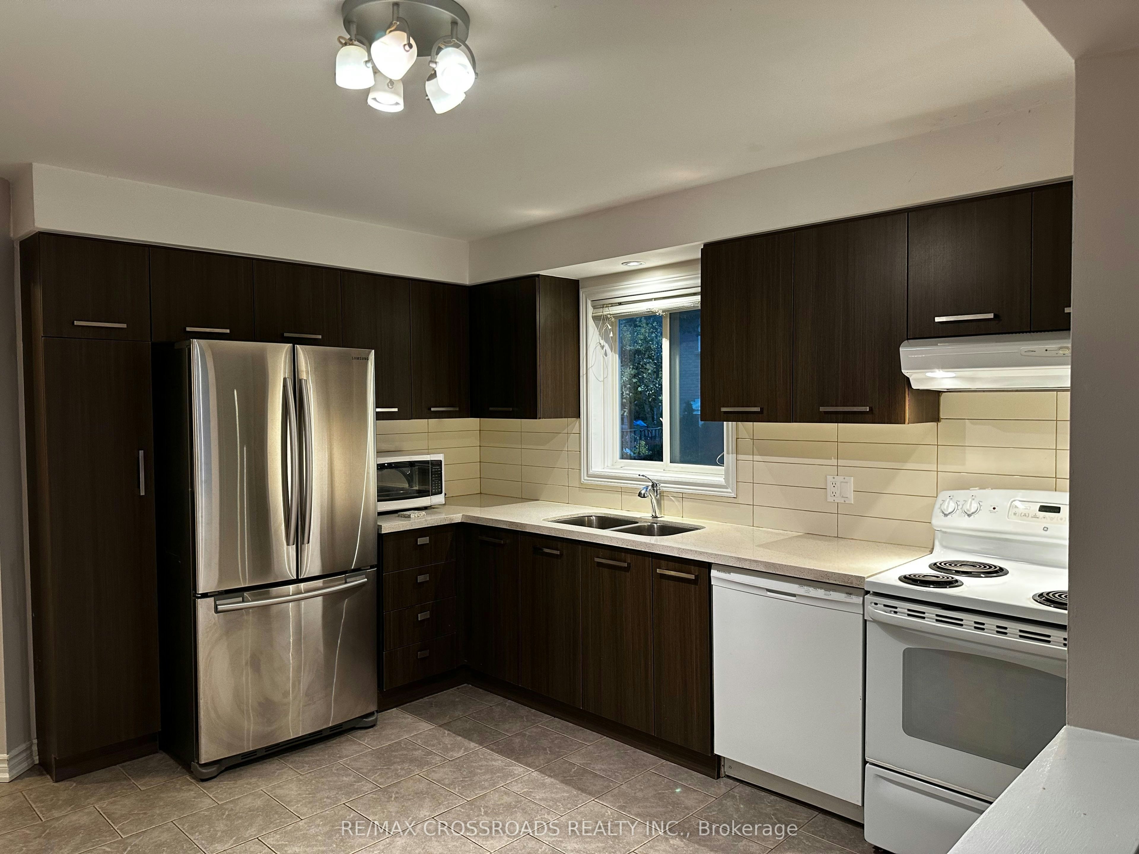 92 Karma Road, Markham, ON, L3R 4Y3 - 9