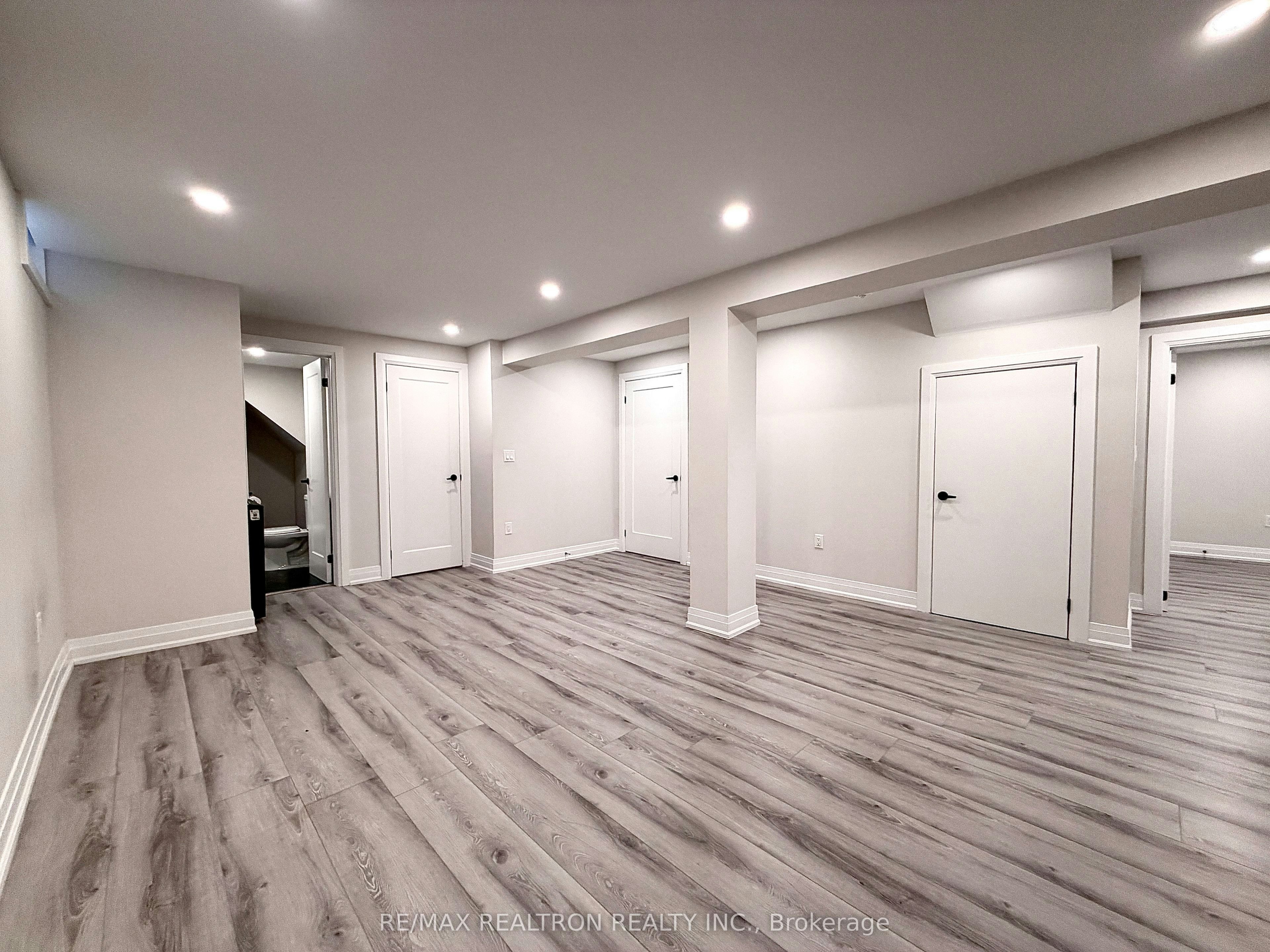 83 Lanterna Crescent, Vaughan, ON, L4H 1B9 - 3