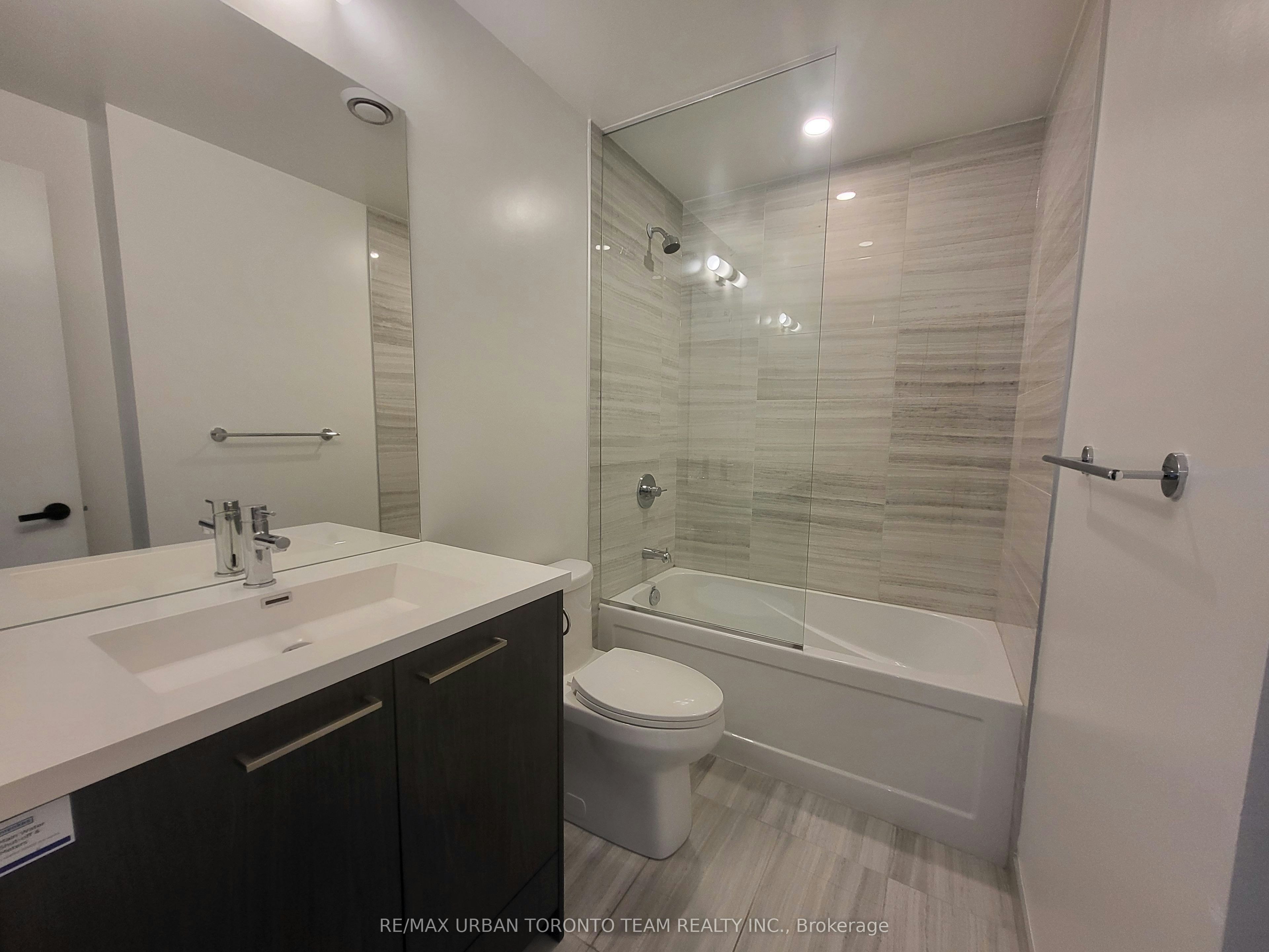2215-28 Interchange Way, Vaughan, ON, L4K 0P8 - 7