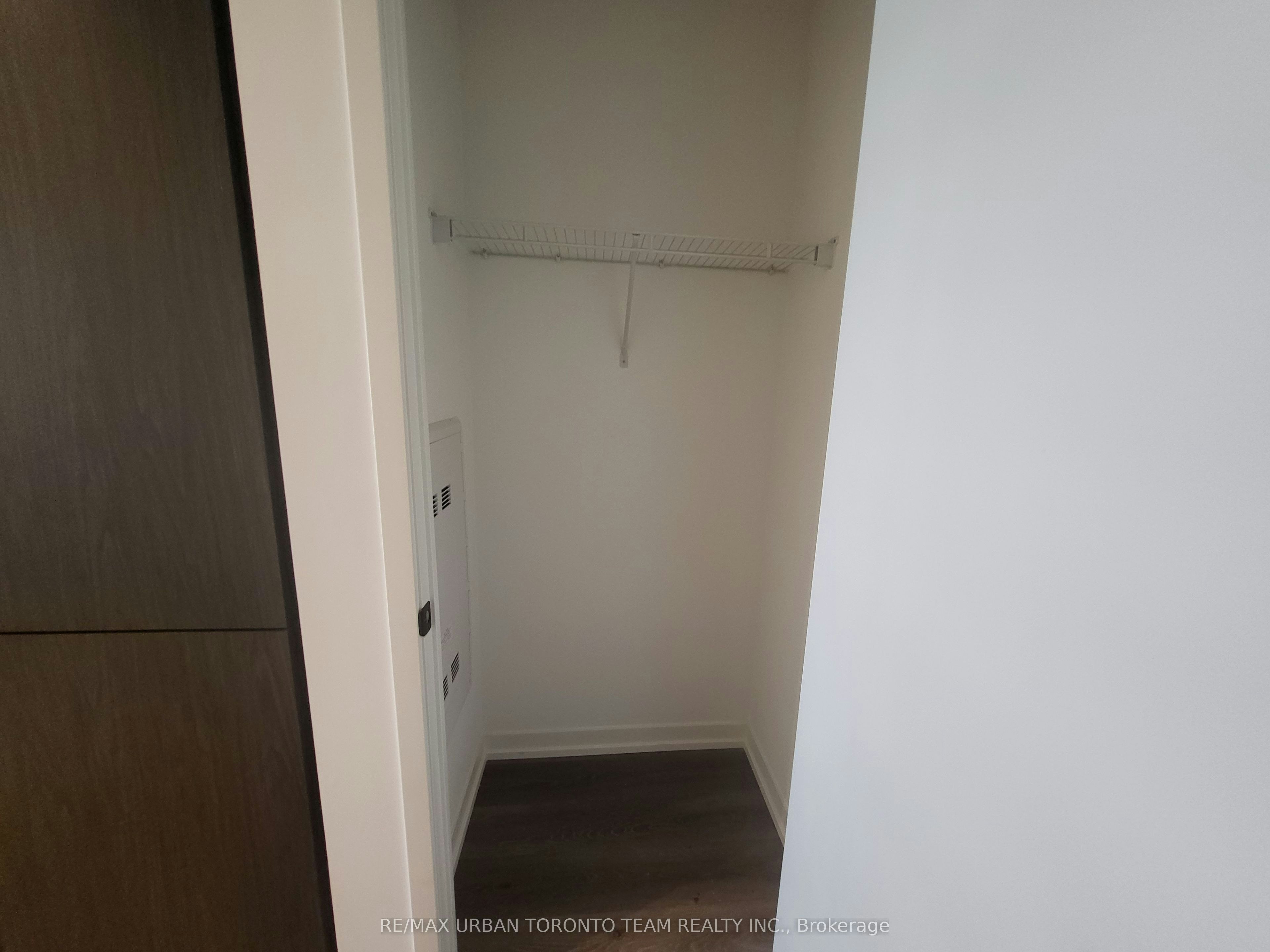 2215-28 Interchange Way, Vaughan, ON, L4K 0P8 - 8