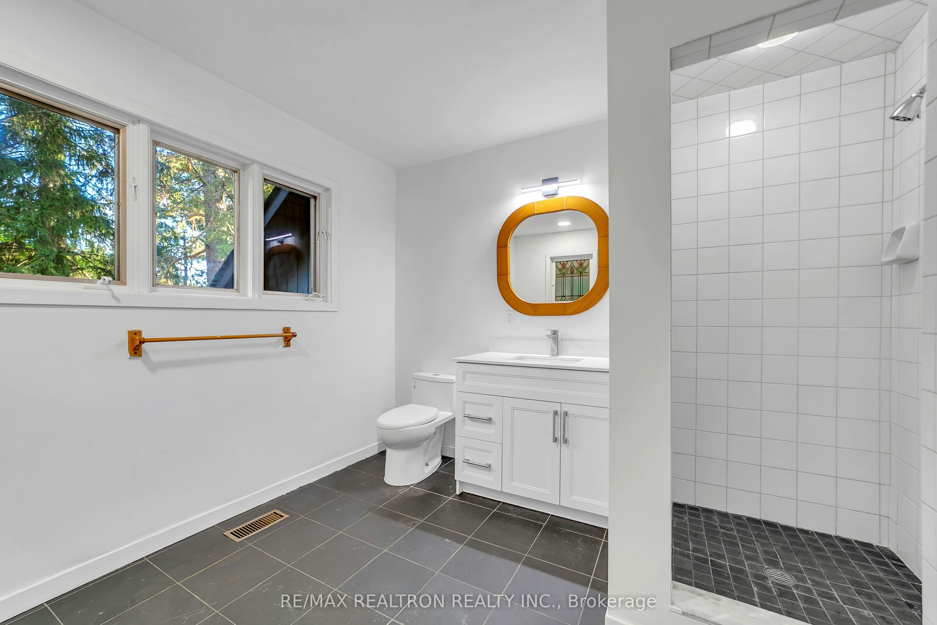 90 Proctor Avenue, Markham, ON, L3T 1M7 - 42