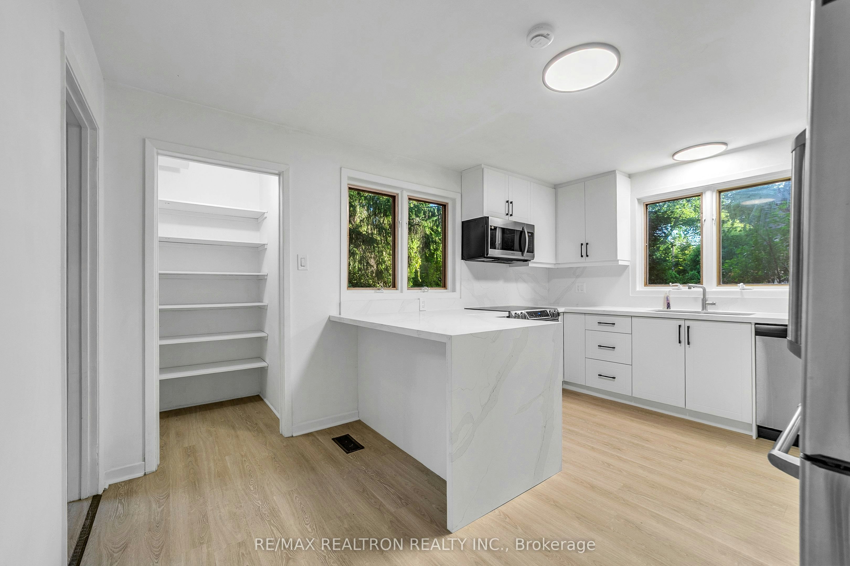 90 Proctor Avenue, Markham, ON, L3T 1M7 - 18