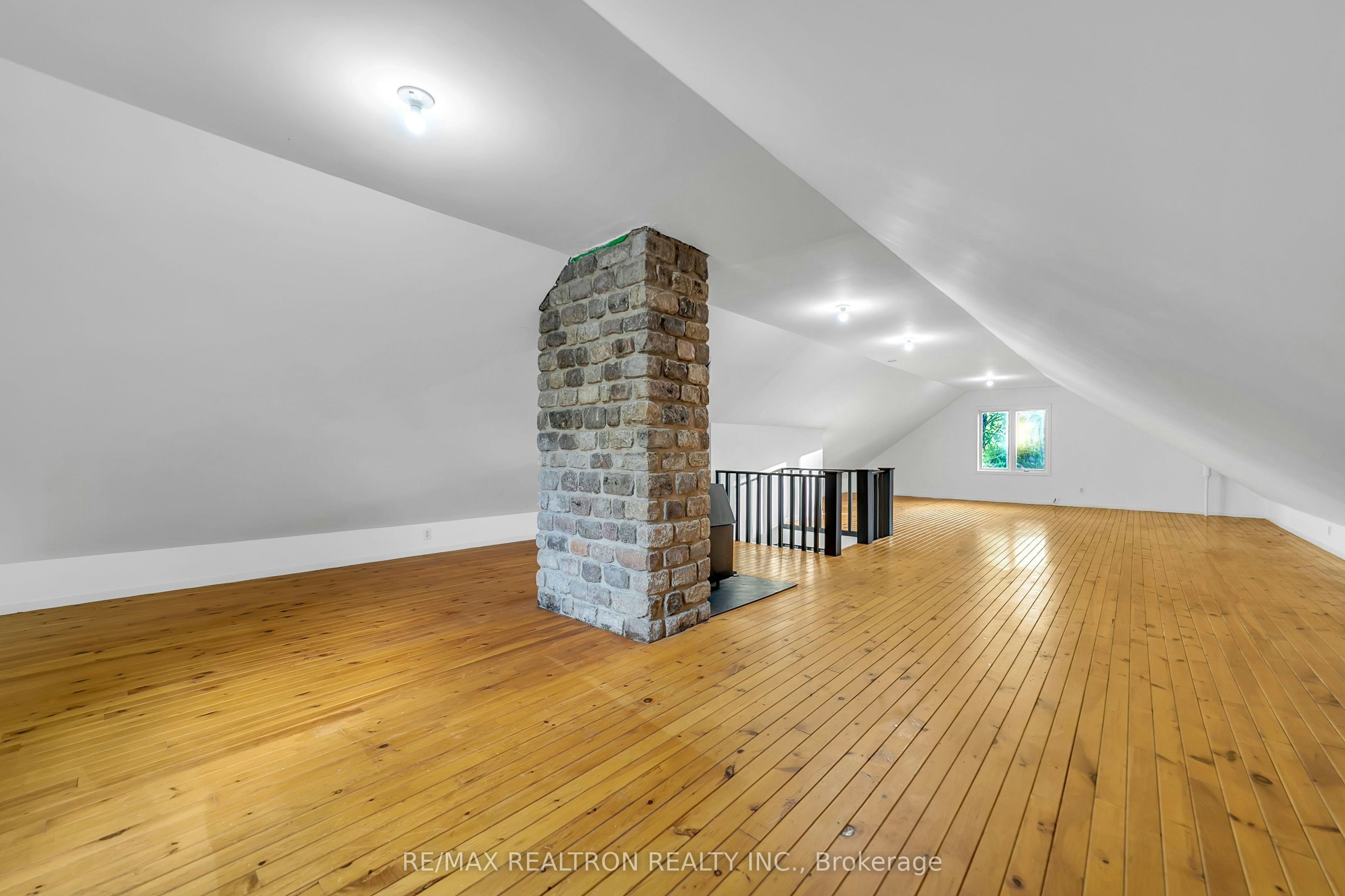 90 Proctor Avenue, Markham, ON, L3T 1M7 - 39