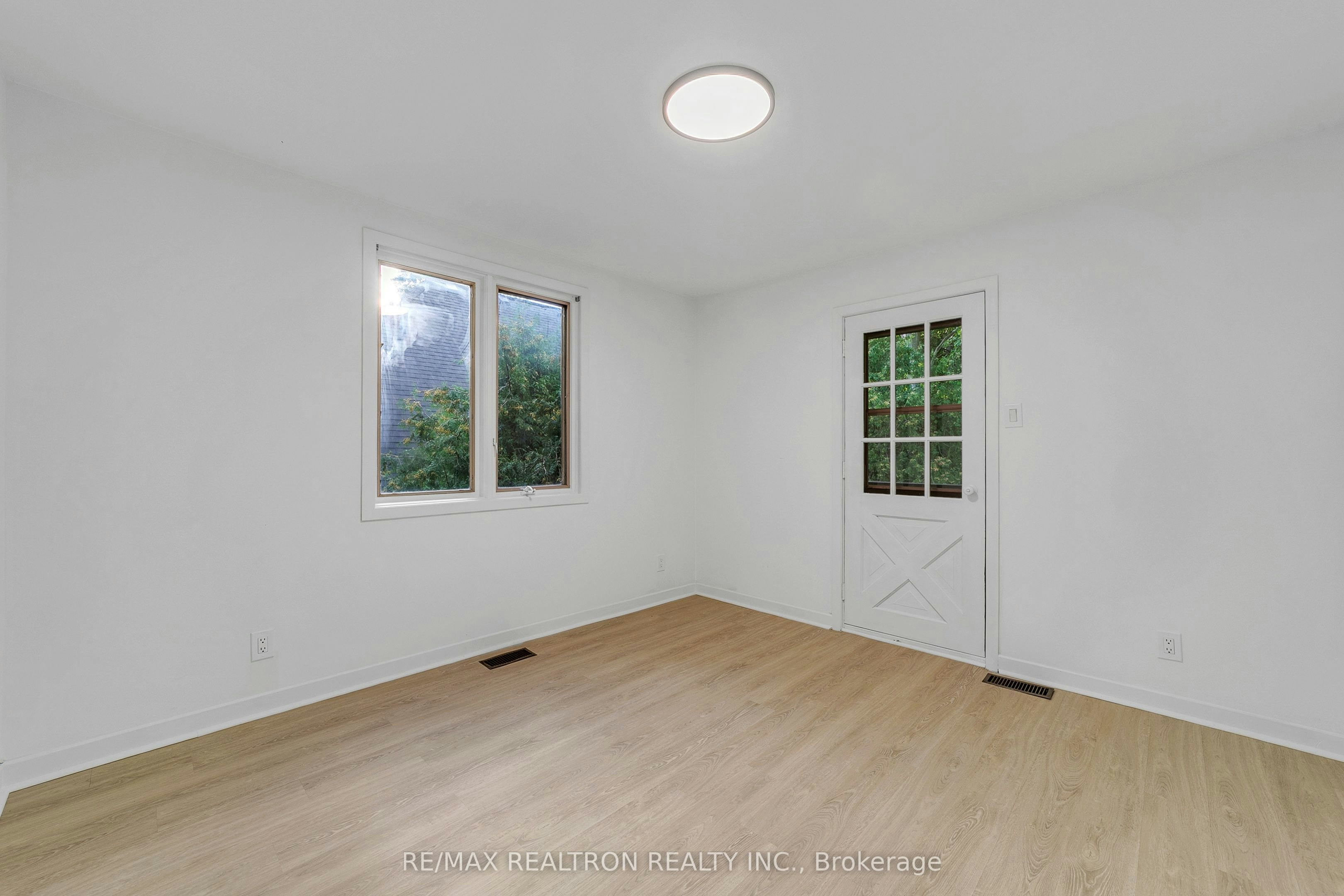 90 Proctor Avenue, Markham, ON, L3T 1M7 - 28