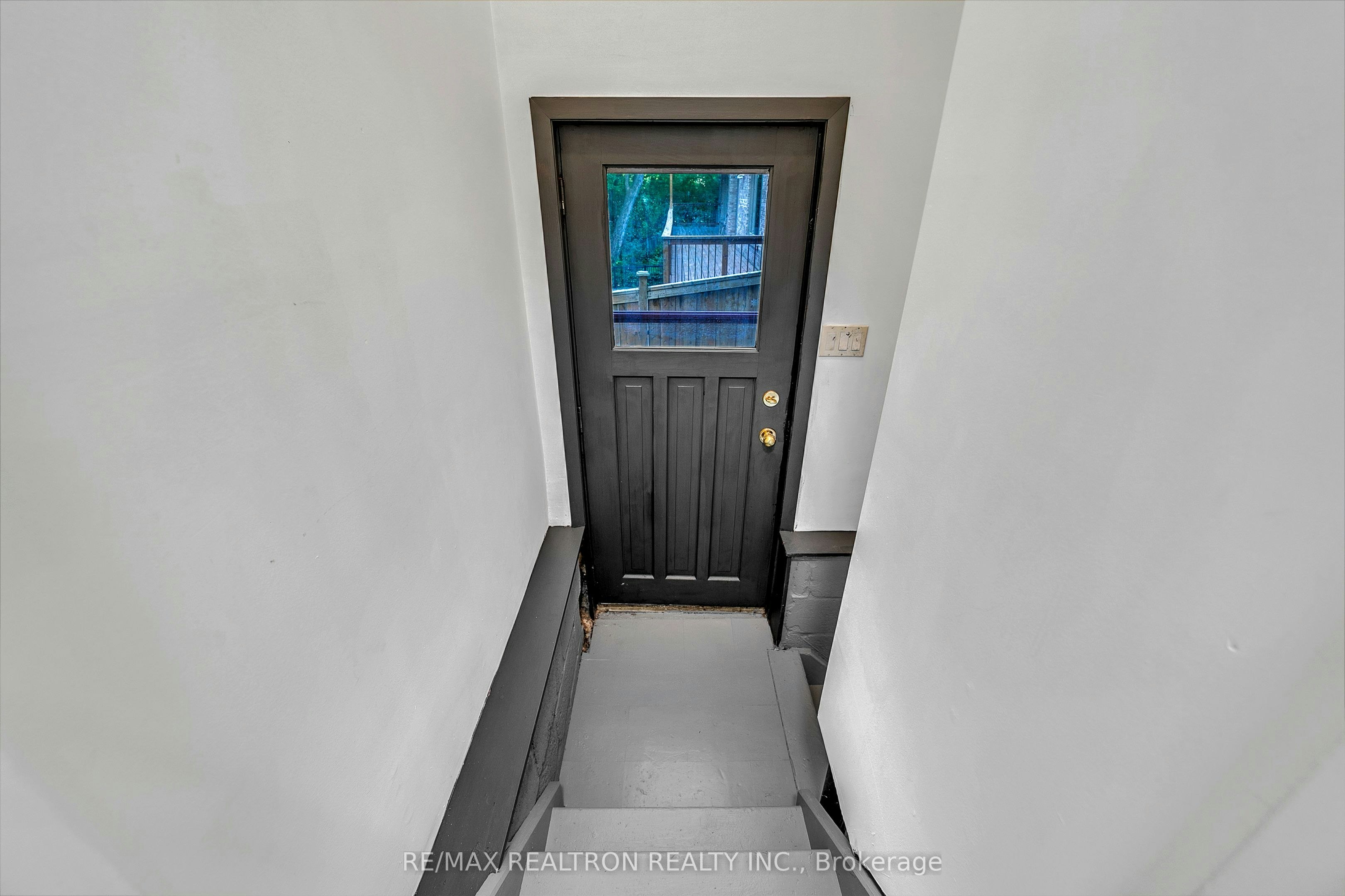 90 Proctor Avenue, Markham, ON, L3T 1M7 - 43