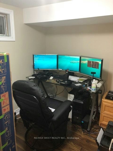 66 Child Drive, Aurora, ON, L4G 1Y7 - 7