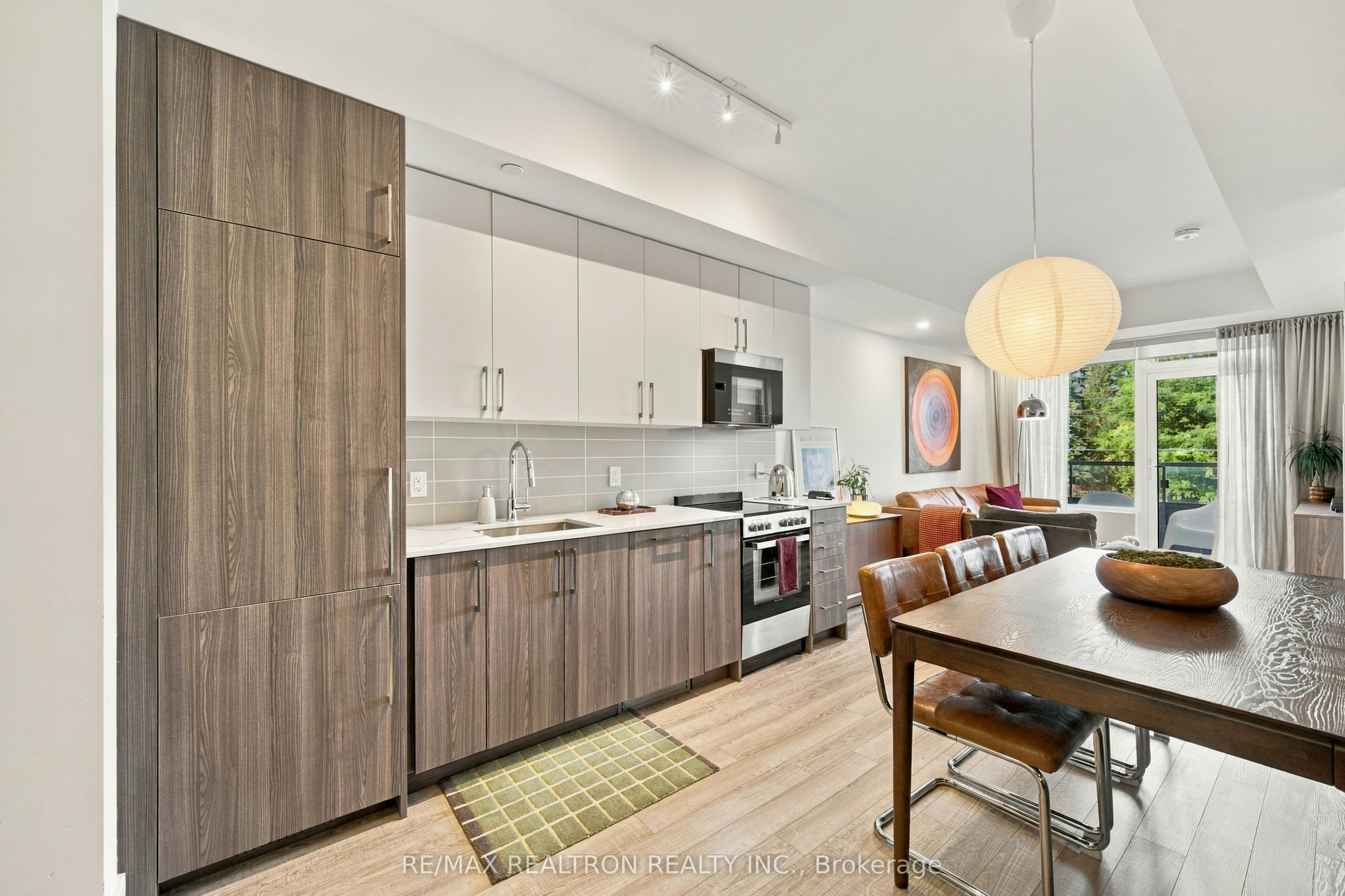 229-2075 King Road, King, ON, L7B 0R6 - 6