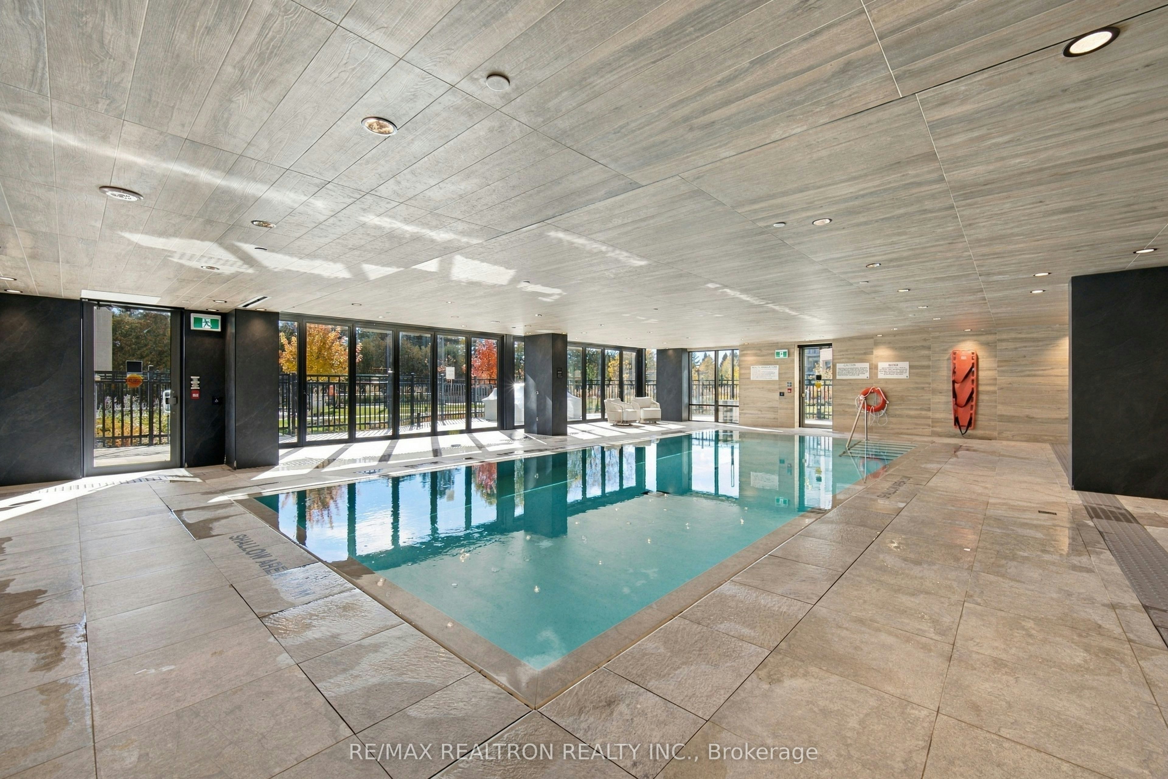 229-2075 King Road, King, ON, L7B 0R6 - 28