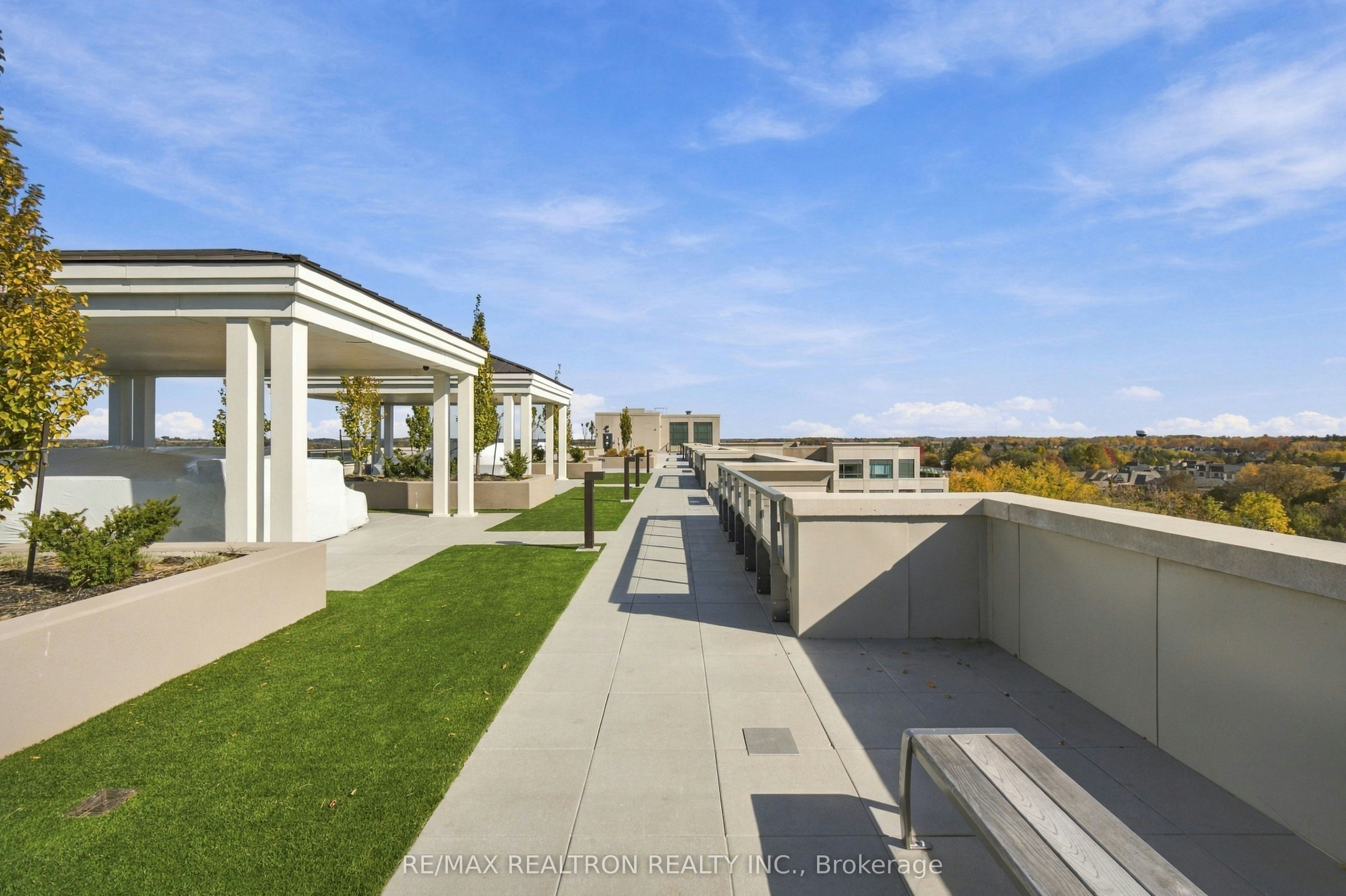 229-2075 King Road, King, ON, L7B 0R6 - 43