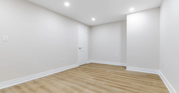 103 Beverley Glen Boulevard, Vaughan, ON, L4J 7V2 - 8