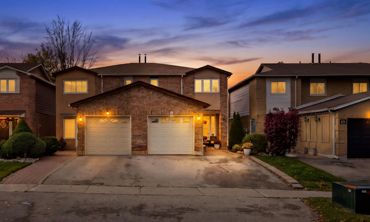 14 Ashcroft Court
