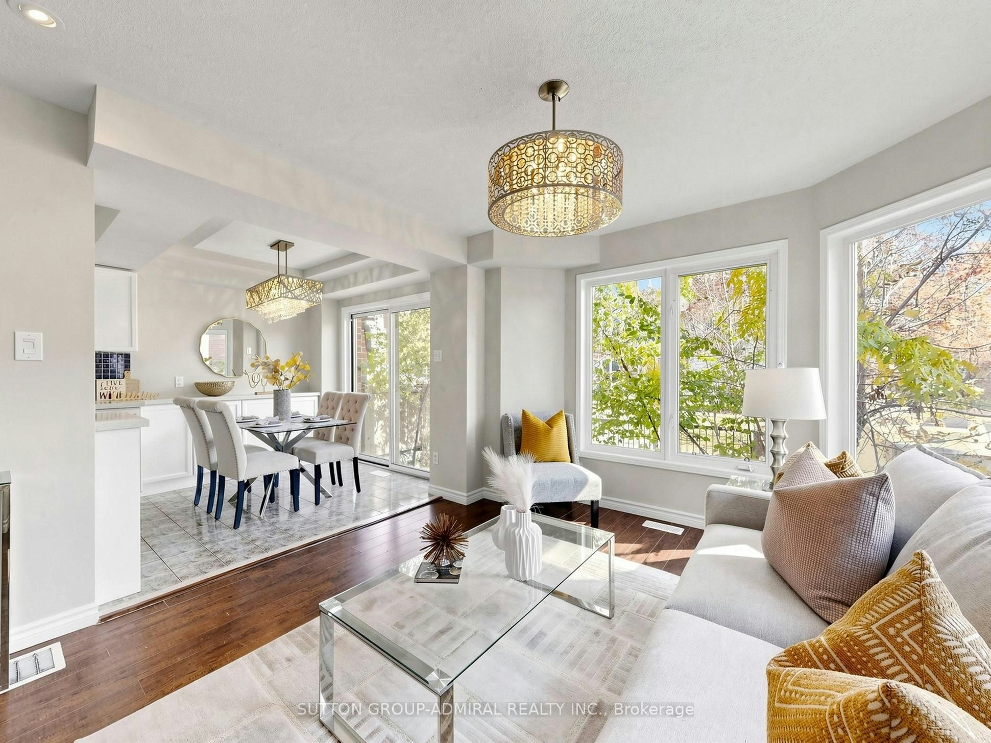 154-18 Clark Avenue W - 5