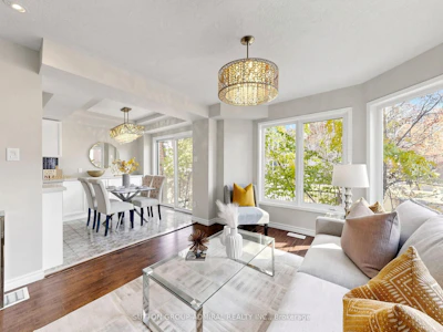 154-18 Clark Avenue W - 5