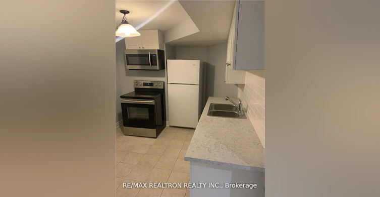 Basement-569 Pelletier Court, Newmarket, ON, L3X 2N6 - 8
