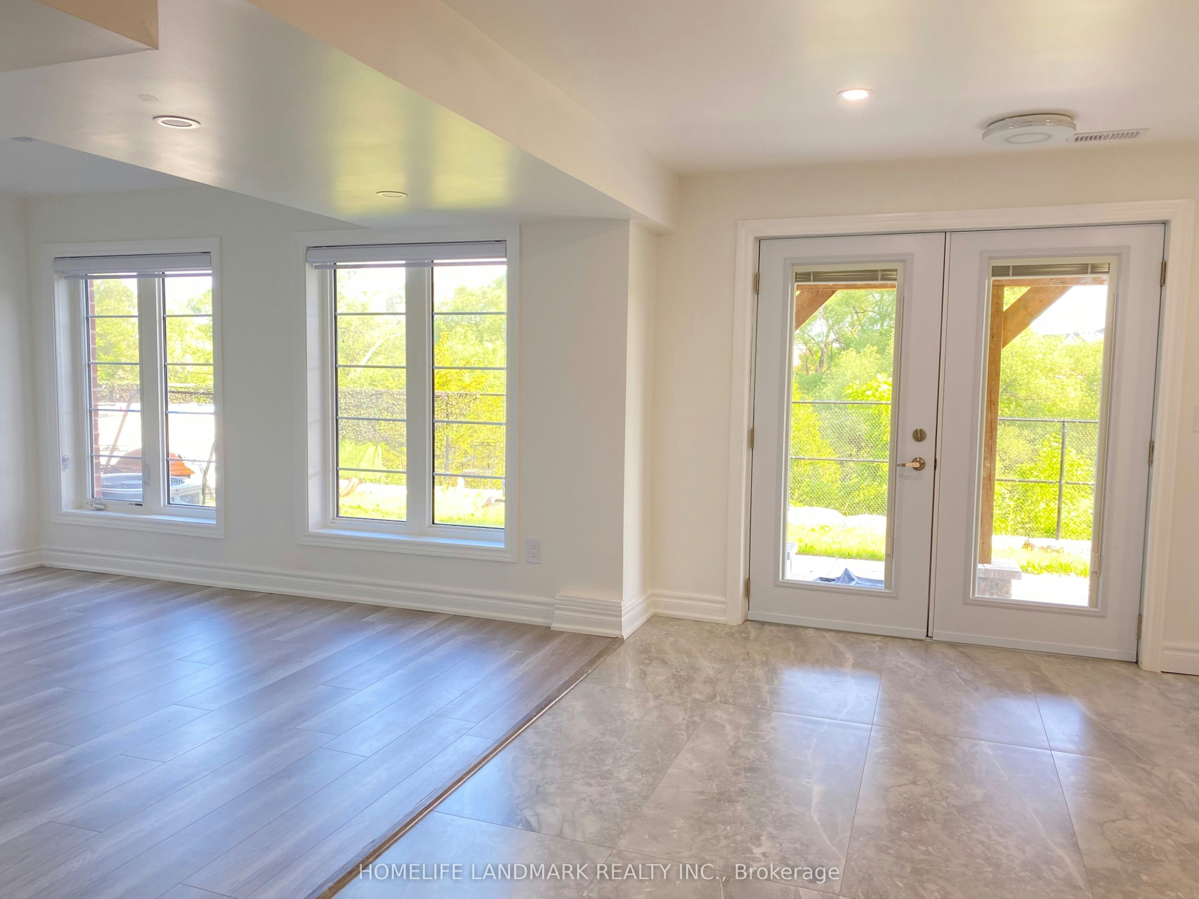 58 Briarfield Avenue, East Gwillimbury, ON, L9N 0P4 - 3