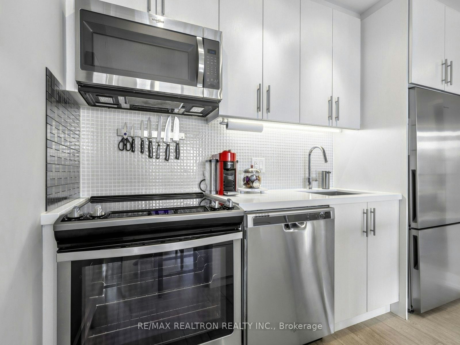 C301-301 Sea Ray Avenue, Innisfil, ON, L9S 2P7 - 13