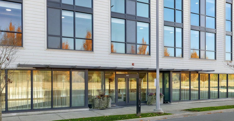 C301-301 Sea Ray Avenue, Innisfil, ON, L9S 2P7 - 2