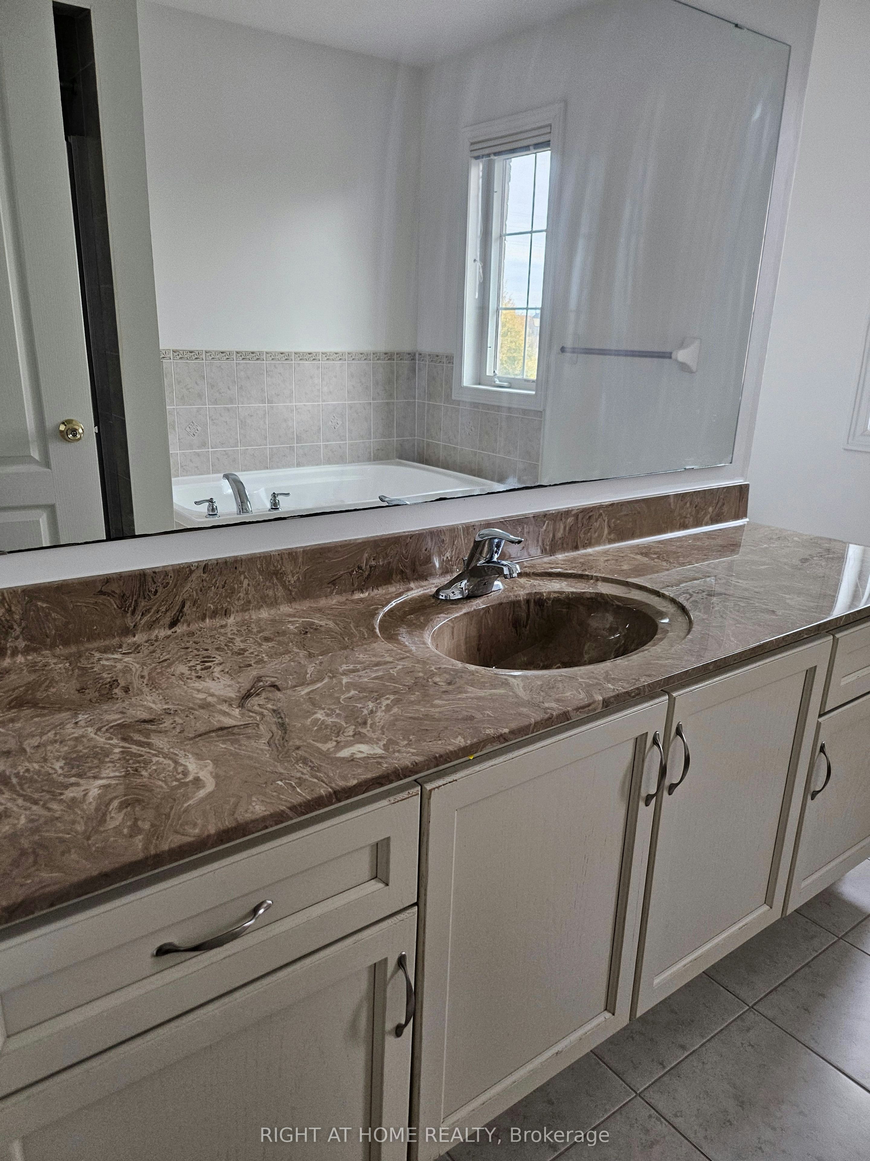 91 Landsdown Crescent, Markham, ON, L6E 0M8 - 21