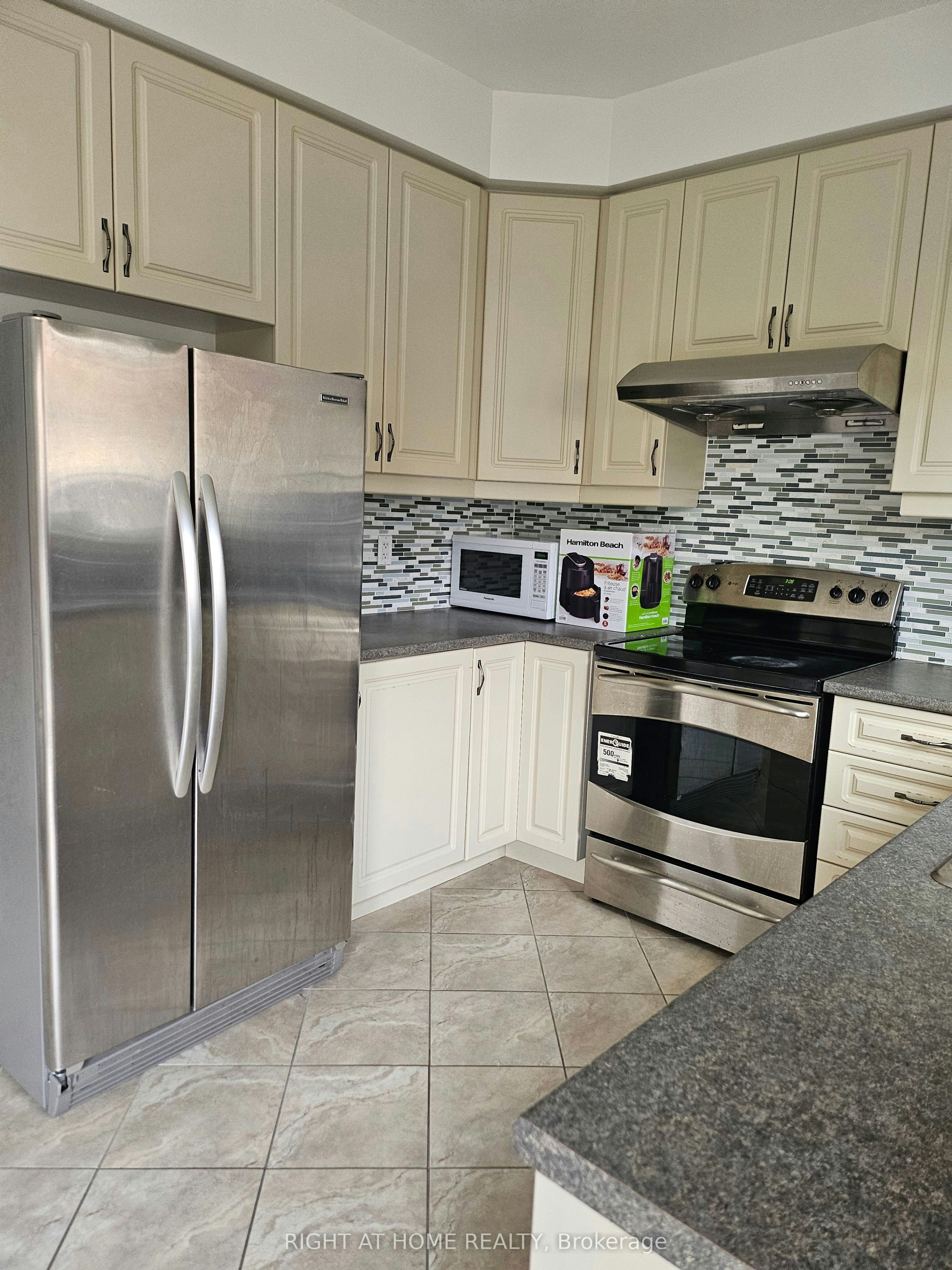 91 Landsdown Crescent, Markham, ON, L6E 0M8 - 8