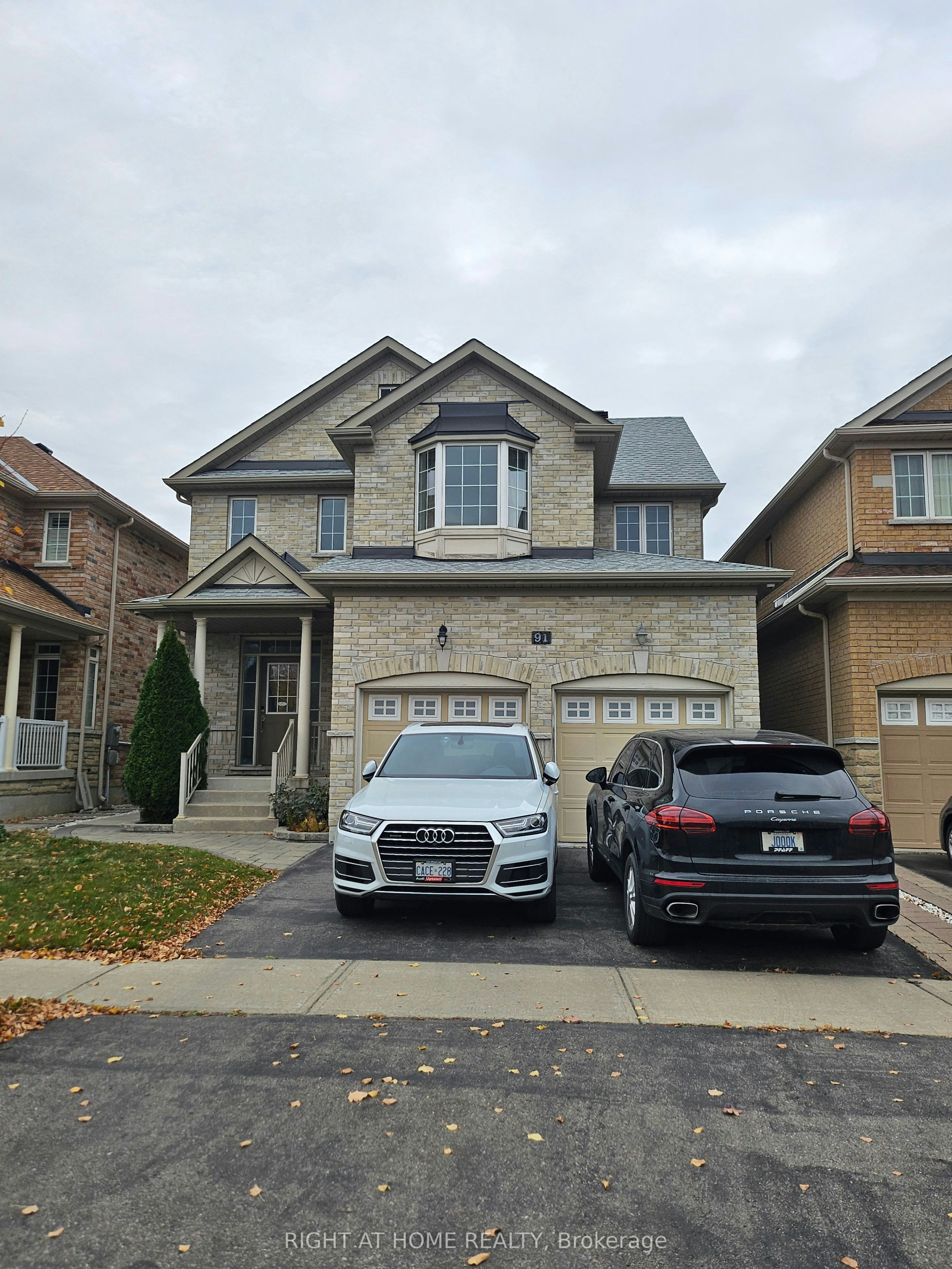 91 Landsdown Crescent, Markham, ON, L6E 0M8