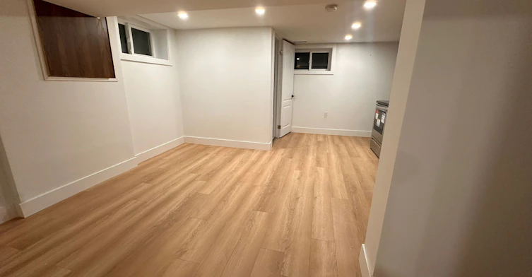 Bsmt 1-24 Sunbay Court, Richmond Hill, ON, L4E 3E3 - 9