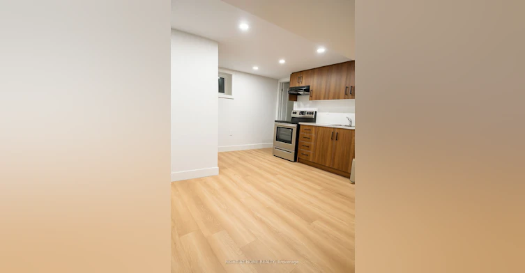 Bsmt 1-24 Sunbay Court, Richmond Hill, ON, L4E 3E3