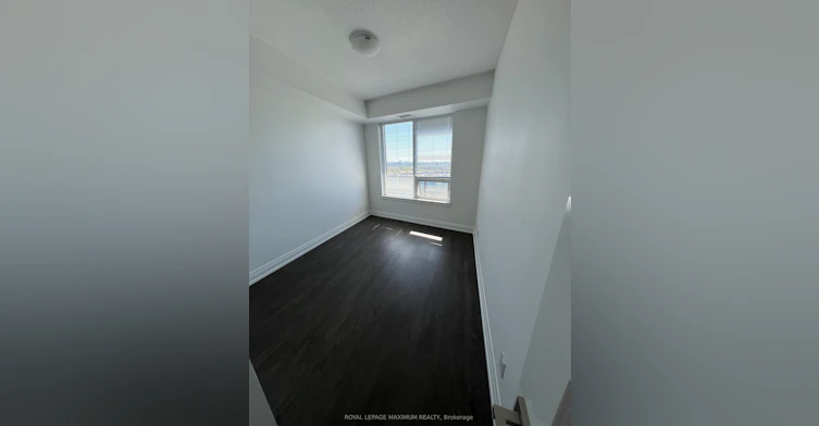 1805-3700 Highway 7 Road W, Vaughan, ON, L4L 0G8 - 3