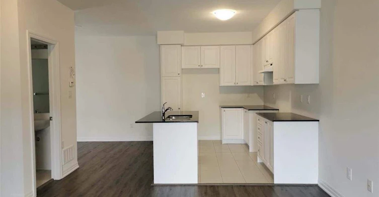 217 Vivant Street, Newmarket, ON, L3X 0K7 - 3
