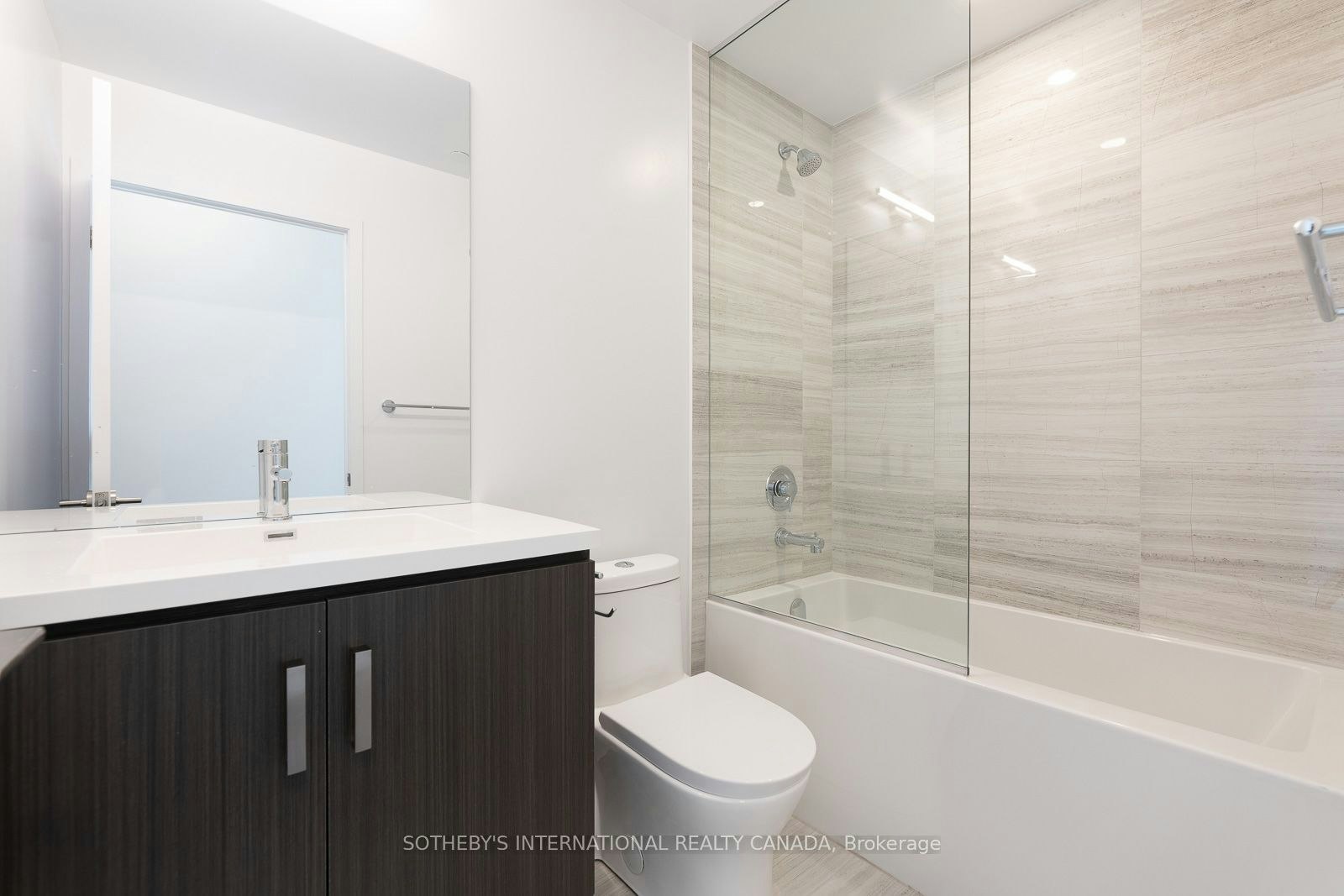 1110-38 Honeycrisp Crescent, Vaughan, ON, L4K 0M8 - 5
