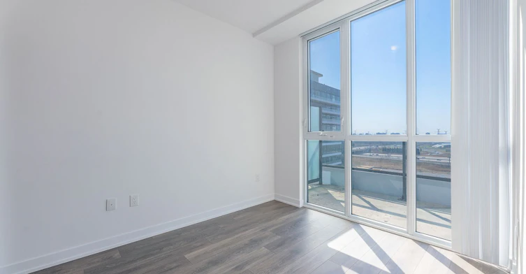 1110-38 Honeycrisp Crescent, Vaughan, ON, L4K 0M8 - 19