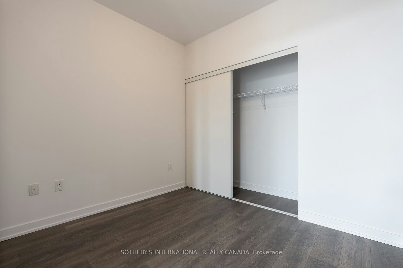 1110-38 Honeycrisp Crescent, Vaughan, ON, L4K 0M8 - 9