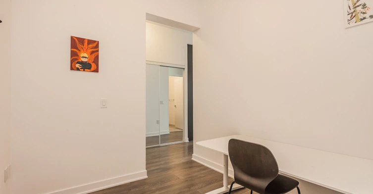 201-10 Honeycrisp Crescent, Vaughan, ON, L4K 0M7 - 12