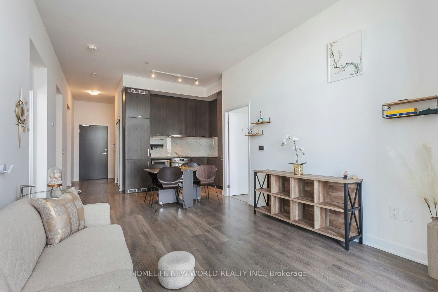 201-10 Honeycrisp Crescent, Vaughan, ON, L4K 0M7 - 2